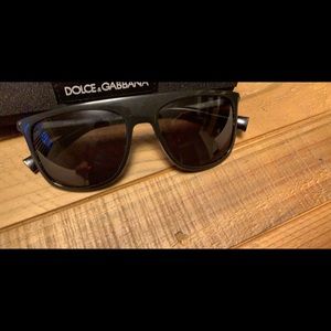 Dolce and Gabbana Dg6107